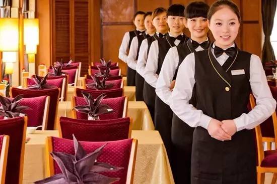 餐飲管理者，你的巡臺關系著顧客的滿意度！